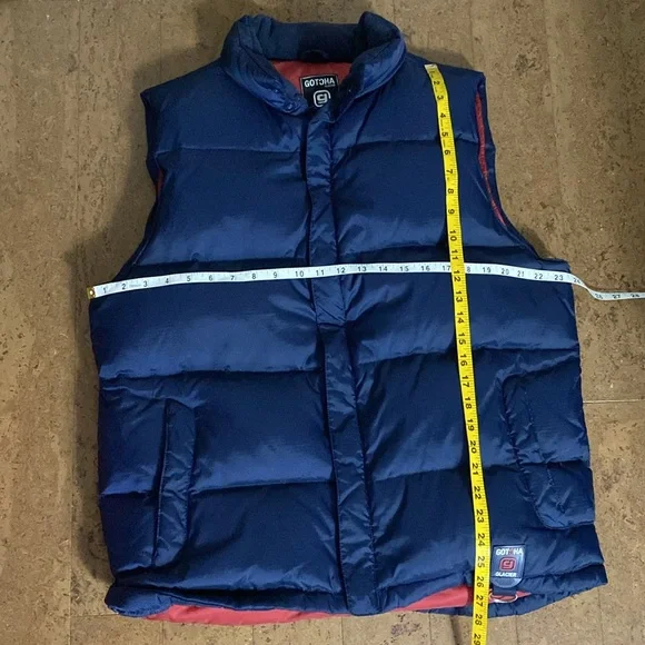 Gotcha glacier men’s dark blue down/feather puffer vest! Size L - Picture 10 of 12